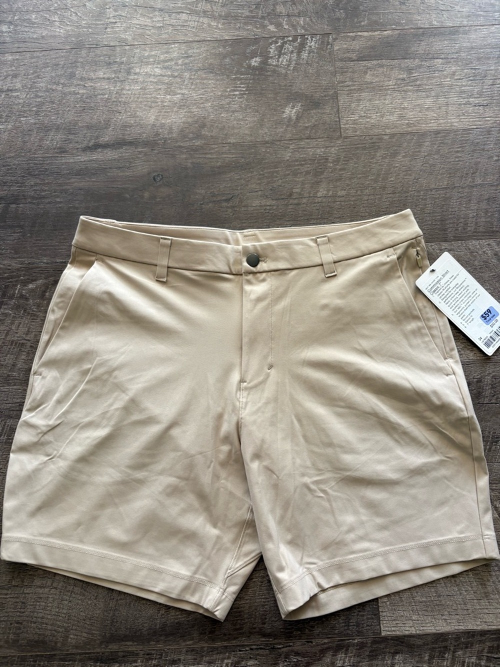 lululemon athletica Men's Khaki Flat-Front Performance Shorts 9inch